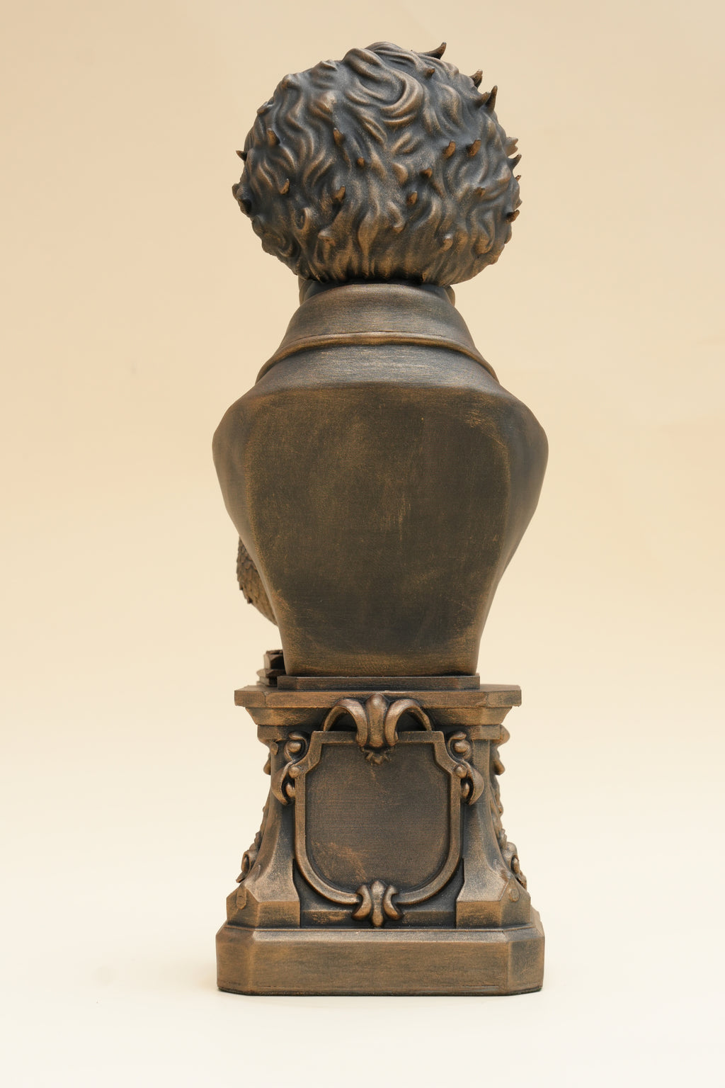 Edgar Allan Poe bust, rear view